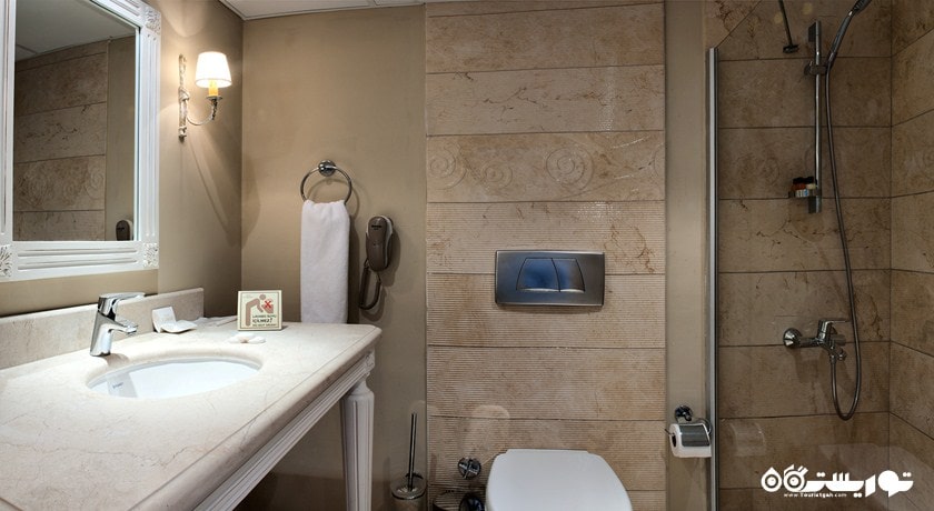 حمام و سرویس بهداشتی اتاق ها